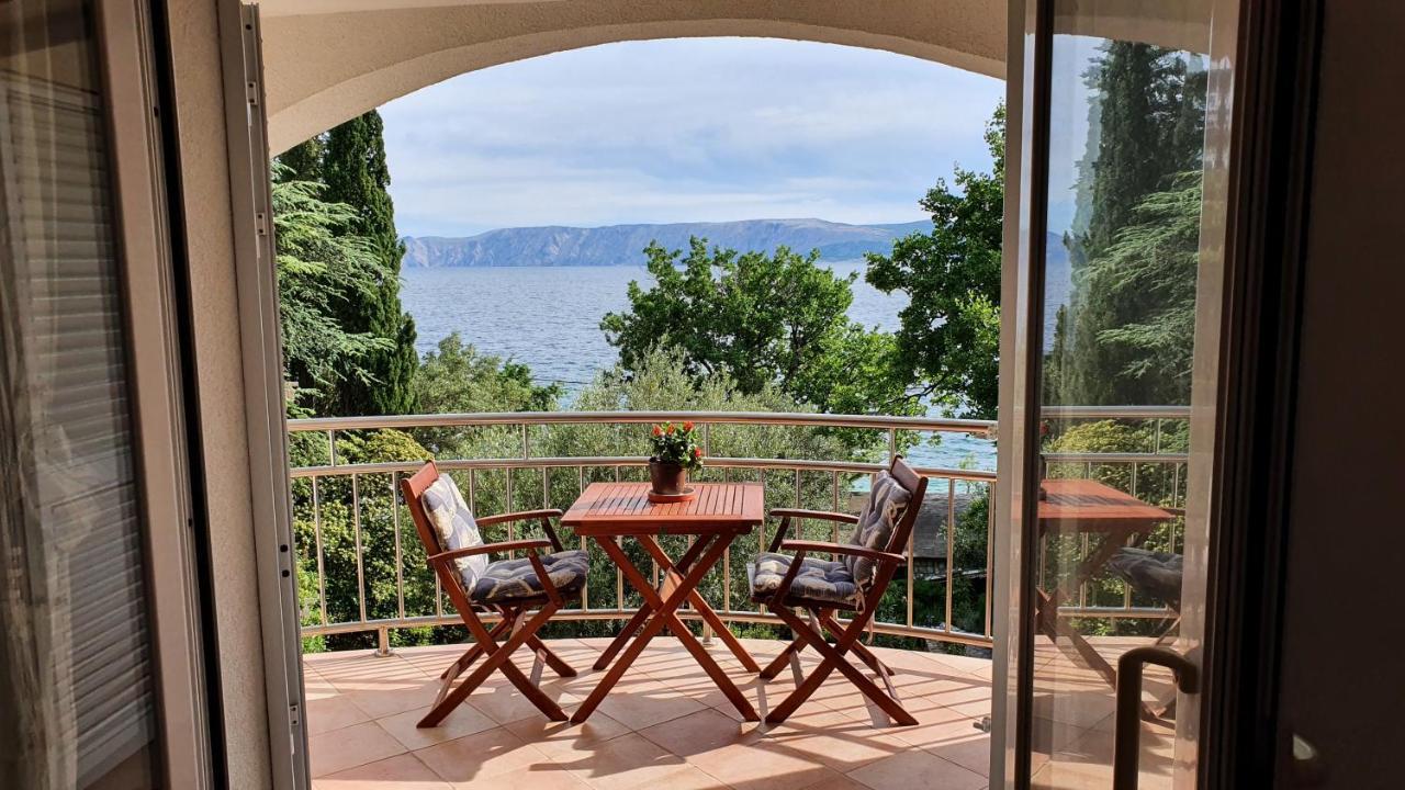 Sea Side Apartments 4* Novi Vinodolski Exterior photo
