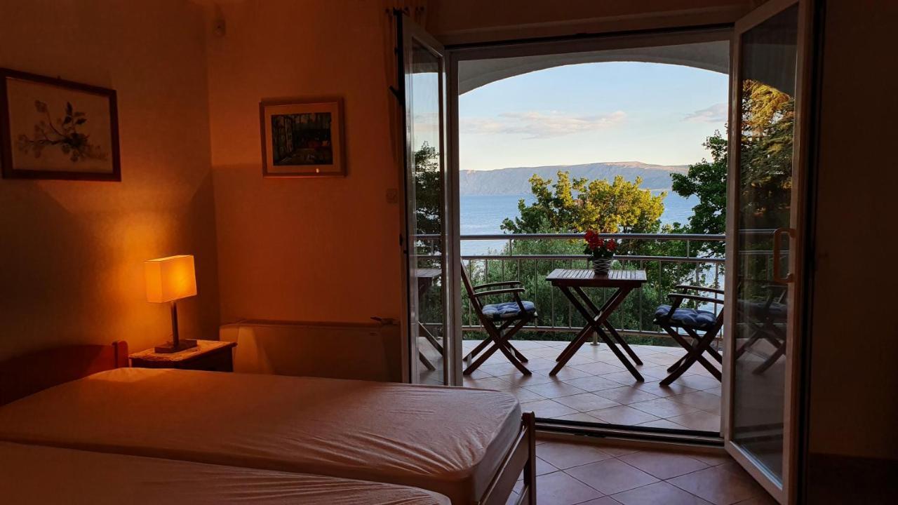 Sea Side Apartments 4* Novi Vinodolski Exterior photo
