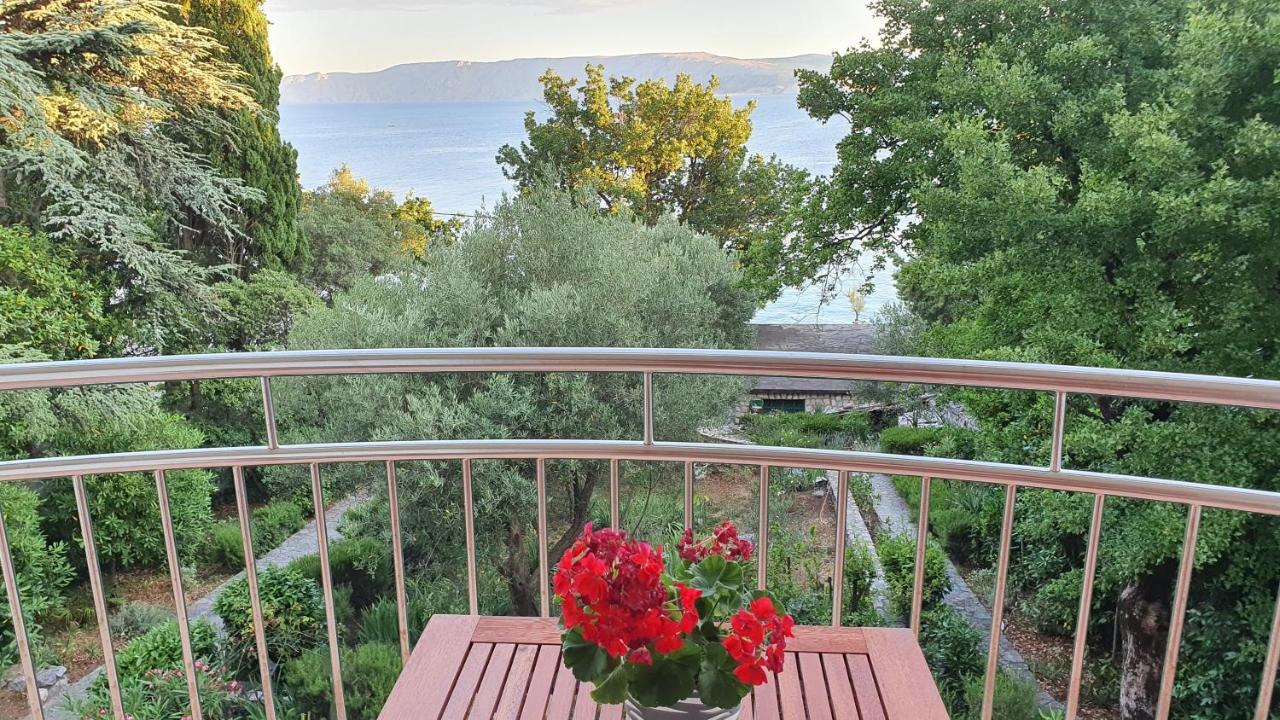 Sea Side Apartments 4* Novi Vinodolski Exterior photo