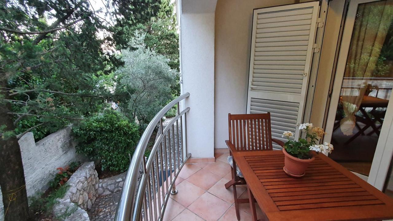 Sea Side Apartments 4* Novi Vinodolski Exterior photo